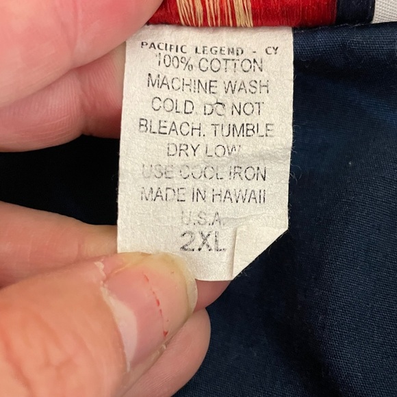 Pacific Legend Mens size XXL/2XL Santa Christmas Hawaiian Shirt Mele Kalikimaka - Picture 6 of 6